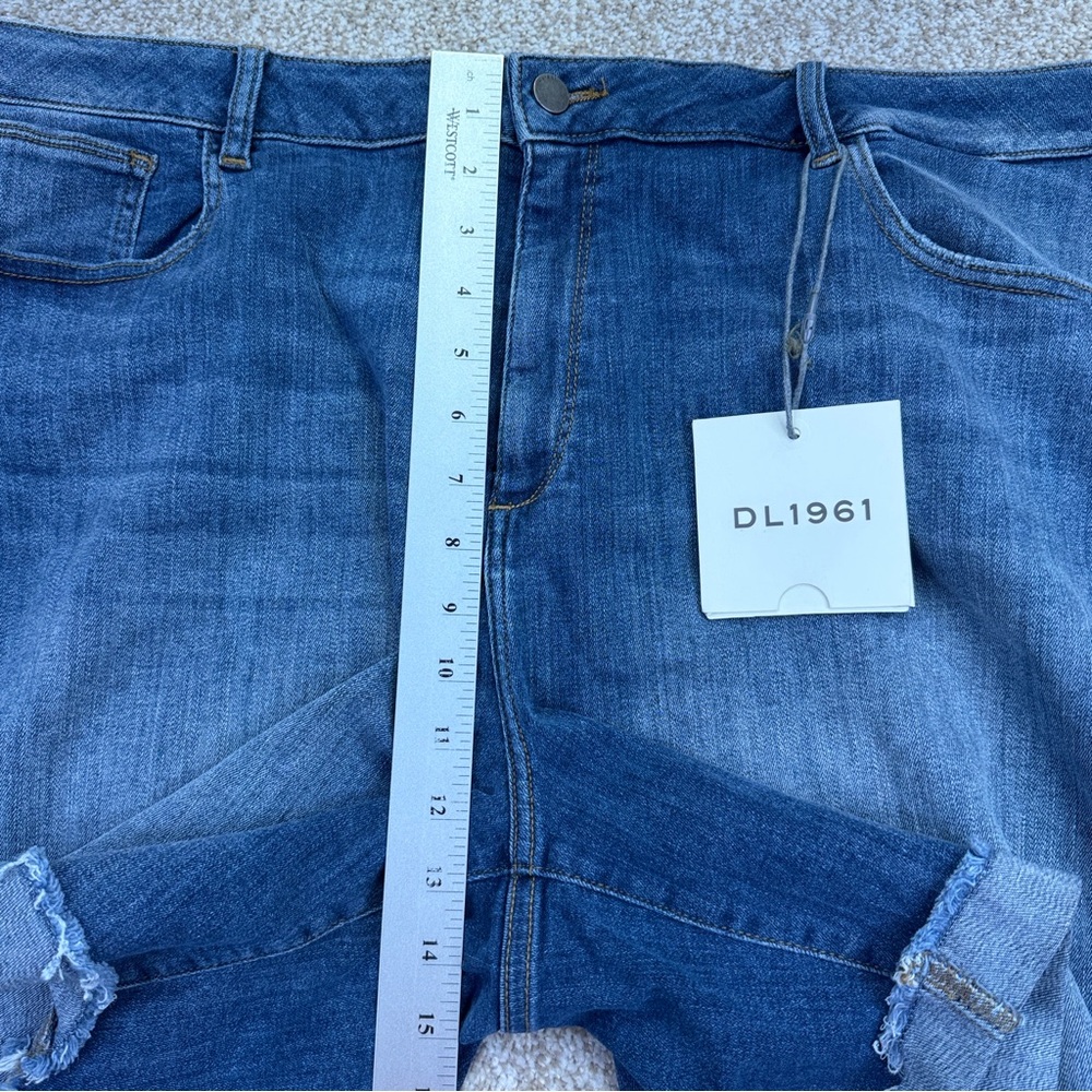 DL1961 Karlie Boyfriends Denim Shorts Women’s Size 26 W Blue Stretch - Picture 7 of 15